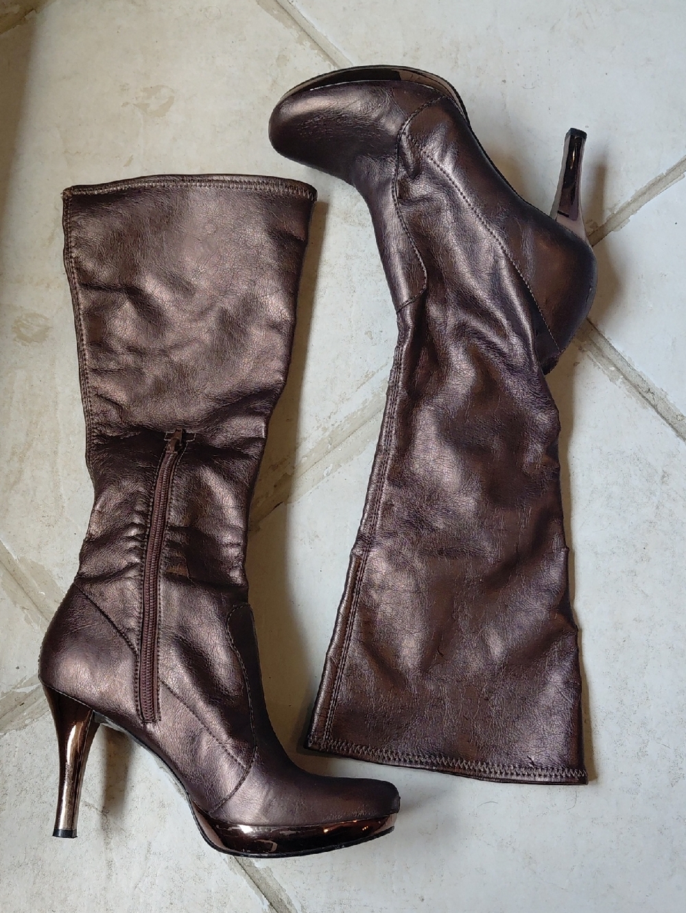 Gianni Bini Metallic Bronze High Heeled Boots Stretchy 8